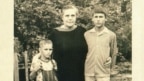 Унук Ларысы Геніюш пра зьнікненьне помніка ў Зэльве: «Стаяў 20 гадоў, нікому не перашкаджаў»