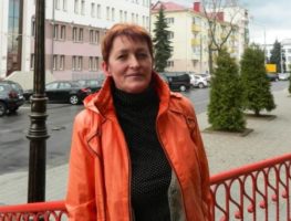 Галіна Абакунчык: Нашы тэлефоны забралі пад заклад будучых штрафаў  