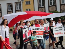 Філіял Фонда “Краіна для жыцця” дапамагае беларусам у Польшчы  