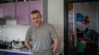 «Калі ўсьміхнуўся, могуць прыйсьці са „шмонам“». Як жыве вязень, які адседзеў за пудзілы міліцыянтаў