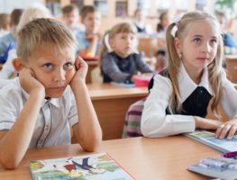 Школьнікам з сем’яў рэпрэсаваных беларусаў ў Беластоку раздадуць школьныя камплекты   